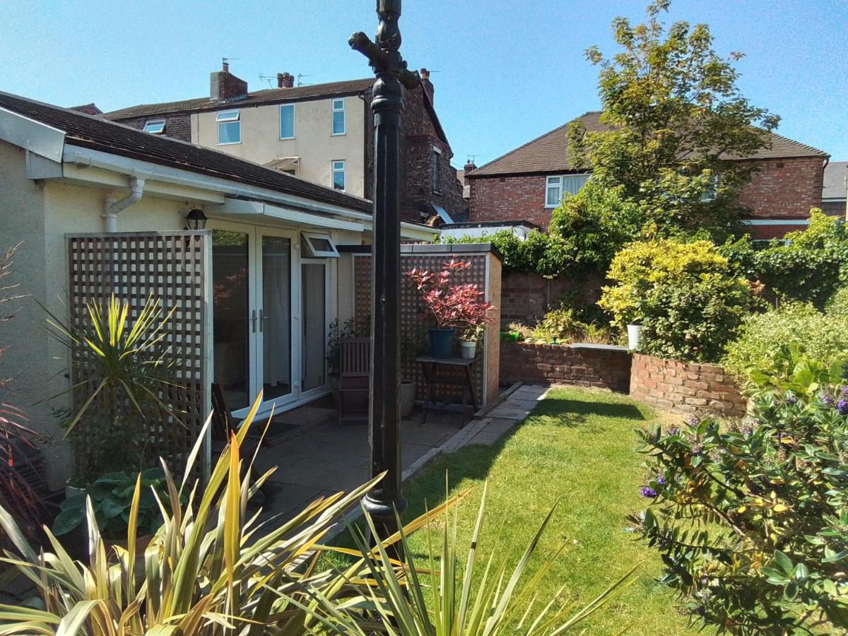 Ferienwohnung Holland House New Brighton Zimmer foto