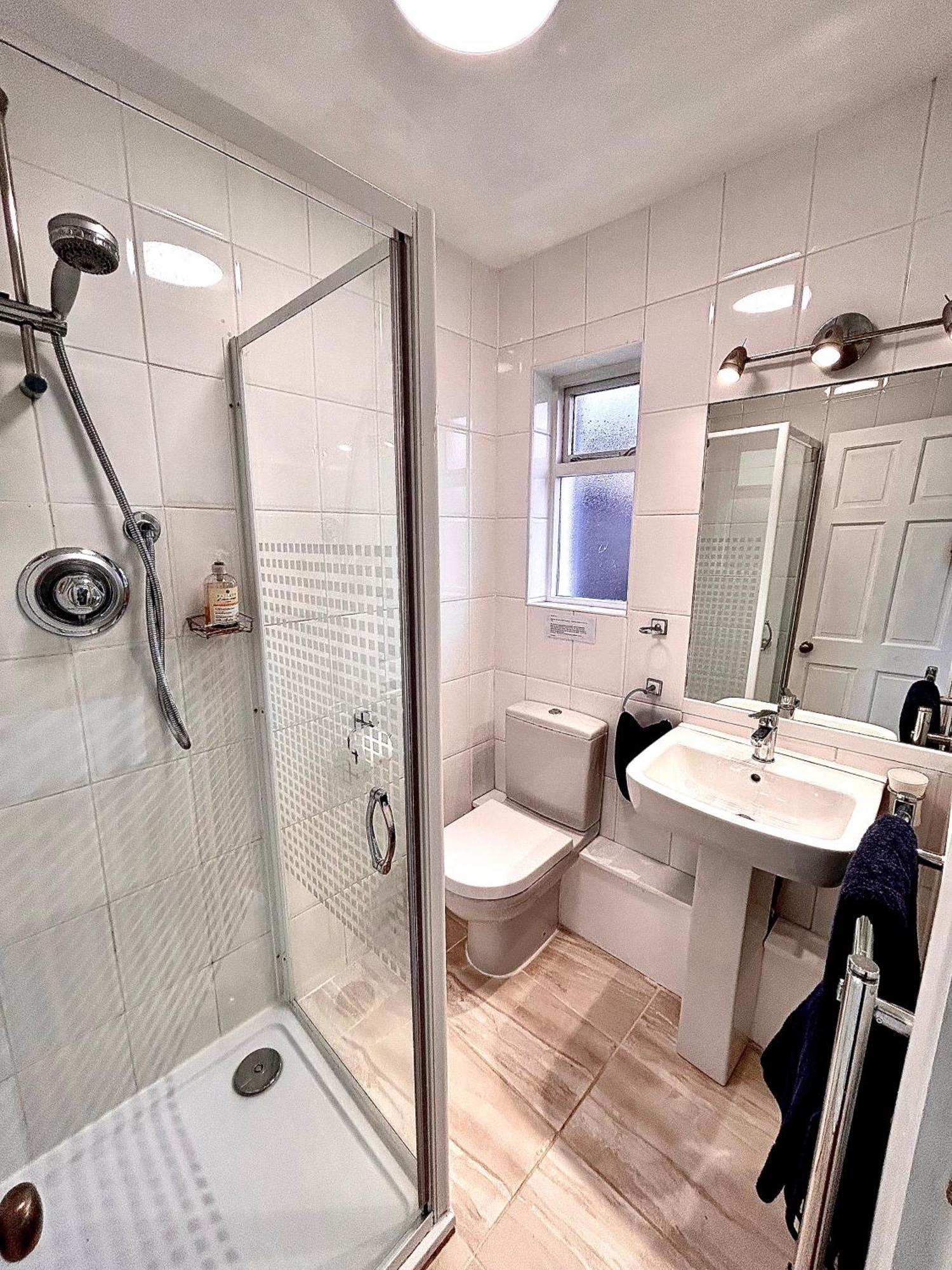 Ferienwohnung Holland House New Brighton Zimmer foto